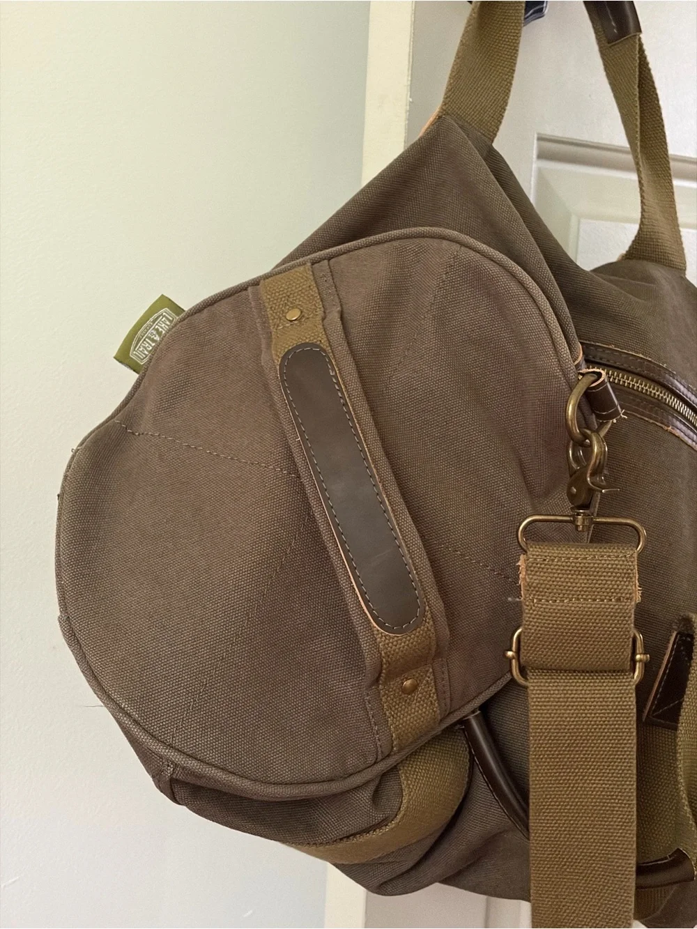 Lake & Trail Heavy Duty Canvas Duffel Bag - Olive Drab Green Weekender